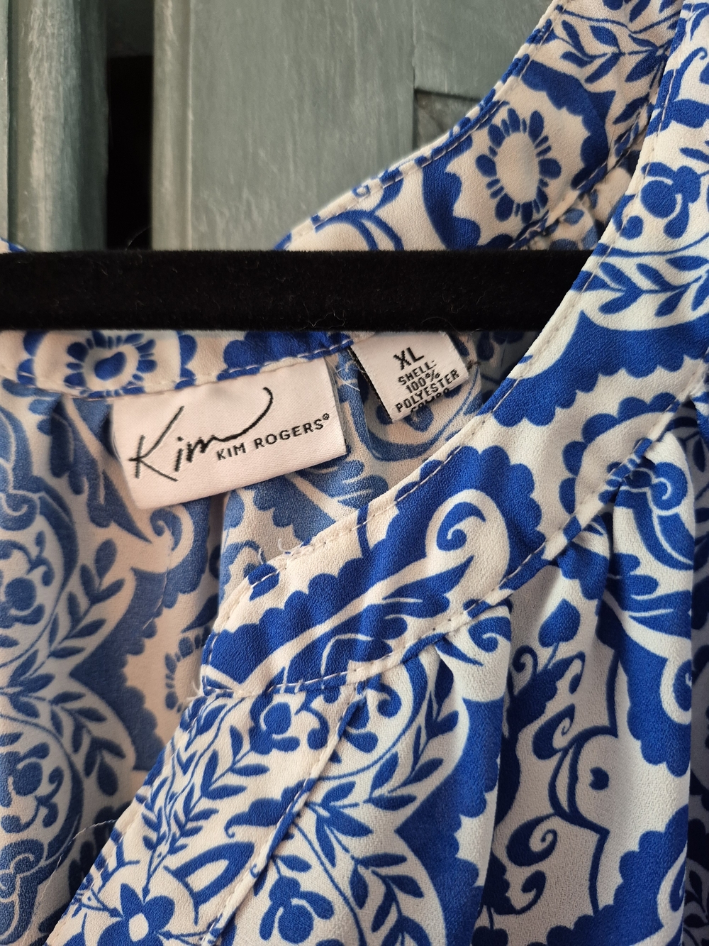Kim Rogers Blue and White Printed Peasant Blouse - Picture 4 of 5